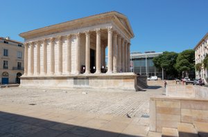 Nîmes, France. Maison Carrée - Unbekannt Unbekannt
